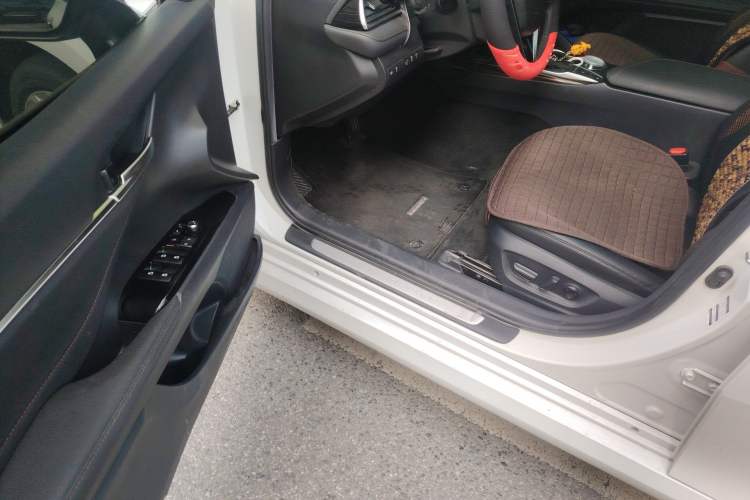 Used Toyota Camry 2019 Revised Version 2.5G Luxury Edition
