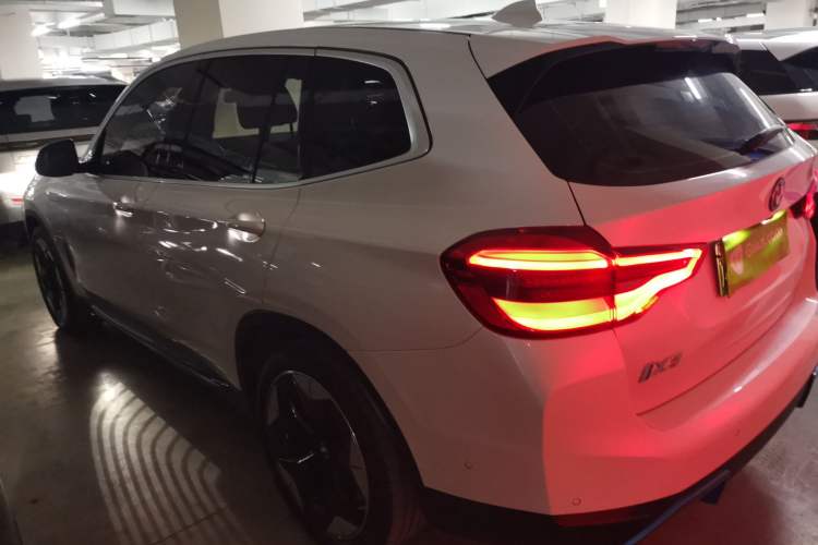Used BMW iX3 2021 Leading Type
