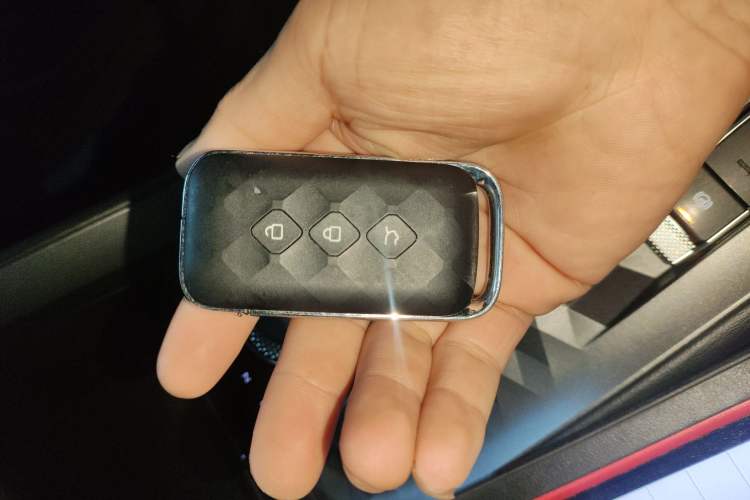 Used Wuling Xingyun 2023 2.0L DHT Flagship Edition