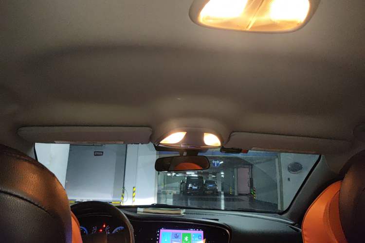 Used Fiat Viaggio 2015 1.4T Automatic Enjoyment Edition
