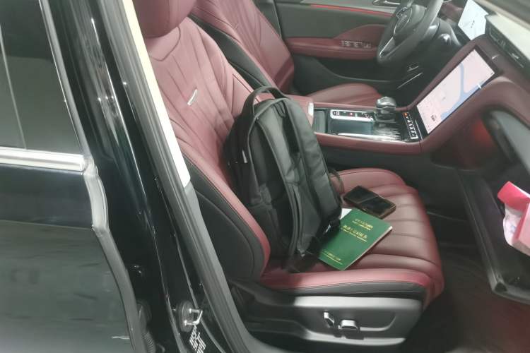 Used Hongqi H5 2024 2.0T Automatic Smart Connect Flagship Edition