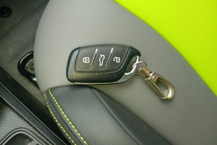 Used Roewe Clever 2021 302km Excellence Edition
