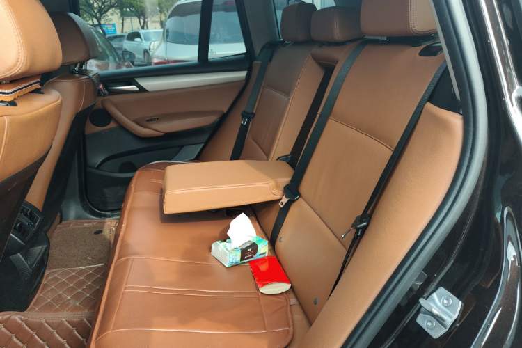 Used BMW X3 2014 xDrive28i Leading Model