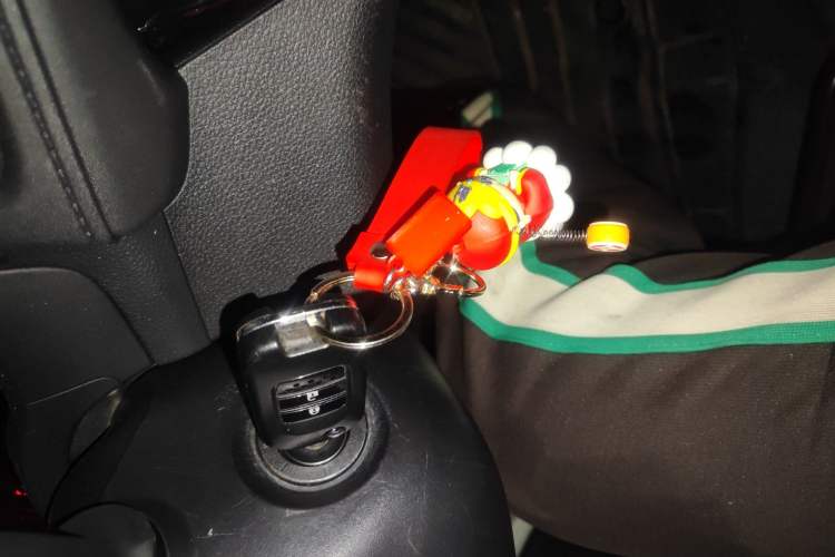 Used Honda Vezel 2020 1.5L CVT Pioneer Edition
