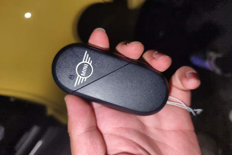 Used MINI Electric COOPER 2024 456km COOPER E Classic Edition Vehicle Key