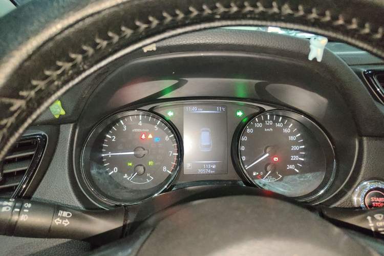 Used Nissan X-Trail 2019 2.0L CVT Smart Connect Comfort Edition 2WD
