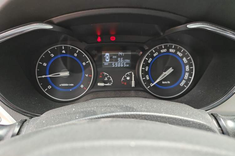 Used CHANGAN Alsvin V7 2015 1.6L Manual Joyride Model China IV Standard Instrument Cluster