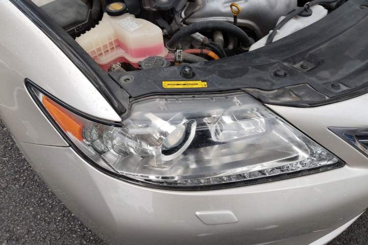 Used Lexus ES 2013 300h Luxury Edition