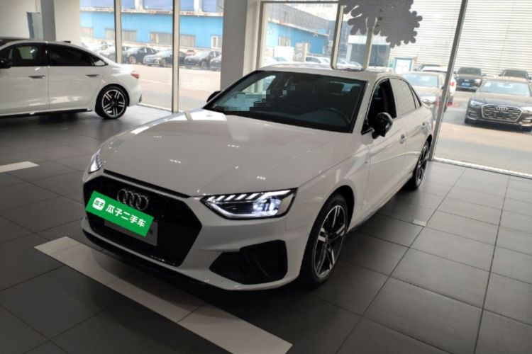 Used Audi A4L 2022 40 TFSI Luxury Dynamic Model