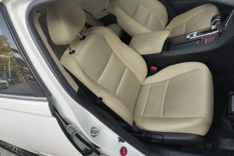 Used Honda Spirior 2015 2.0L Luxury Edition
