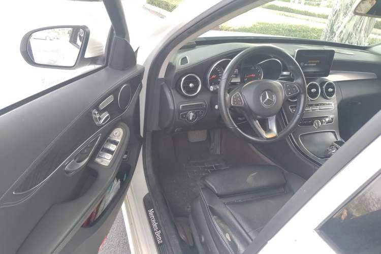 Used Mercedes-Benz C-Class 2015 C 200 L Sport Edition