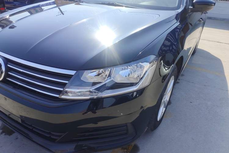 Used Volkswagen Lavida 2019 Lavida Start 1.5L Manual Fashion Edition China VI Standard Left Front Headlight