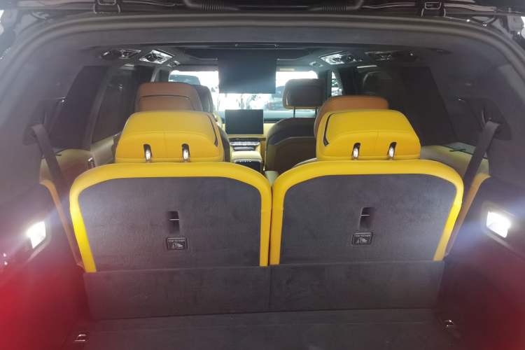 Used Zeekr 9X 2025 Hyper Edition
