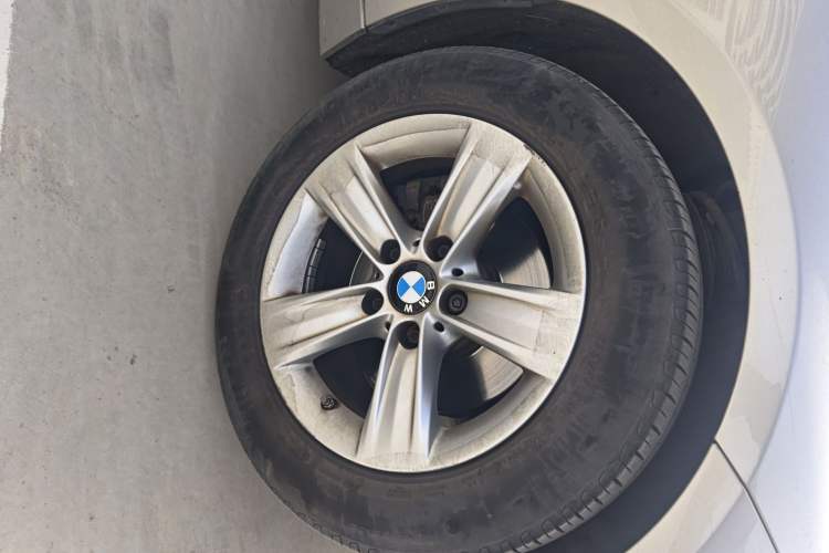 Used BMW 3 Series 2014 320i Sport Edition
