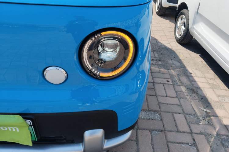 Used Livan Blue Balloon 2025 Model Dynamic Version