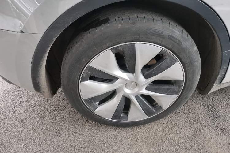 Used Tesla Model Y 2022 Rear-Wheel-Drive Version
