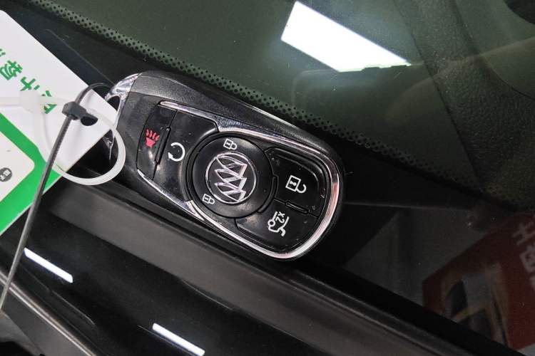 Used Buick LaCrosse 2018 20T Luxury Model
