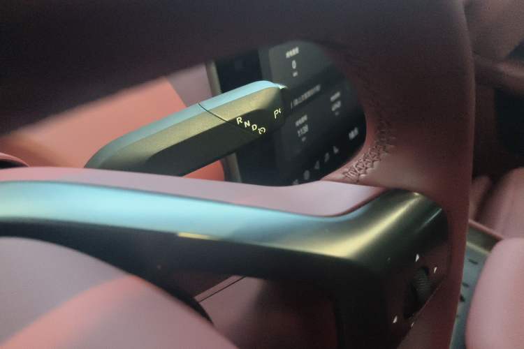 Used Avatr 06 2025 Max Extended-Range Edition
