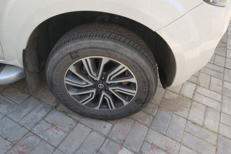 Used Nissan Terra 2020 2.5L XL Upper 4WD Automatic Four-Wheel Drive Luxury Edition Right Front Wheel Hub