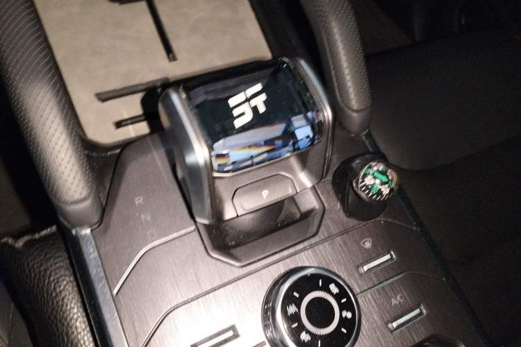 Used JETOUR Shanhai Traveler C-DM 2024 C-DM 208KM Mountain & Wilderness Edition