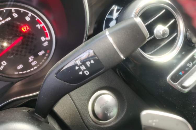 Used Mercedes-Benz GLC AMG 2017 AMG GLC 43 4MATIC Special Edition Gear Lever