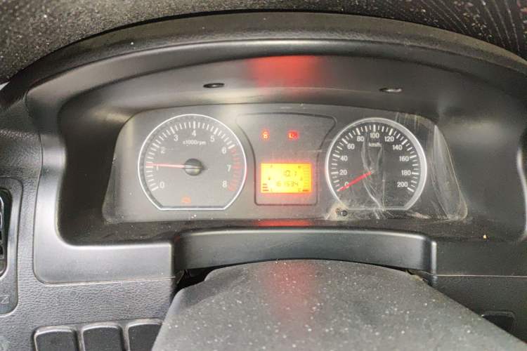 Used FORTHING Lingzhi 2016 M3L 1.6L 7-Seater Comfort Model