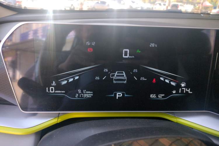 Used Geely Auto Coolray 2022 Bin Yue COOL 1.5TD DCT Hot Engine Edition
