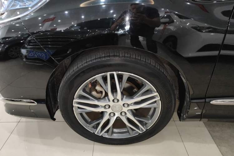 Used Honda Elysion 2019 2.0L Hybrid Luxury Edition
