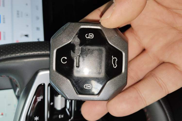 Used JETOUR Traveler 2023 2.0T All-Wheel-Drive CrossPRO
