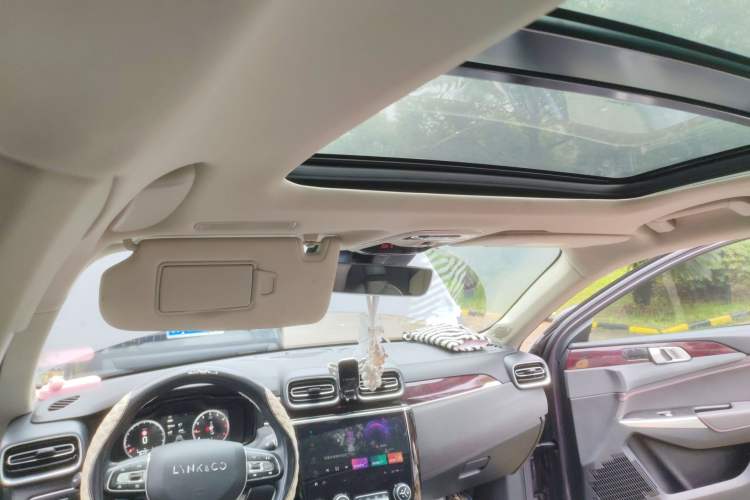 Used Lynk & Co 02 2020 1.5T DCT Two-Wheel Drive Zhaopu Version
