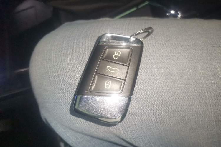 Used Volkswagen Passat 2022 330TSI Luxury Edition