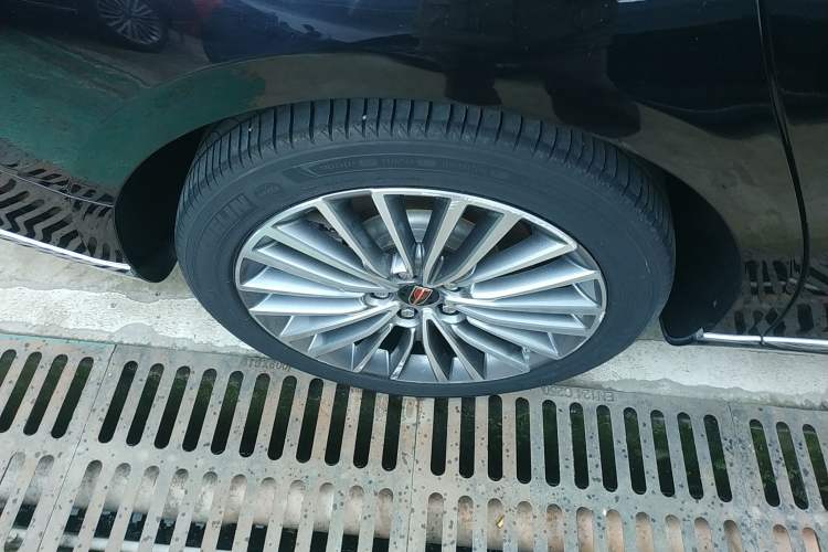 Used Hongqi H9 2020 2.0T Smart Connect Flagship Edition Exterior 5