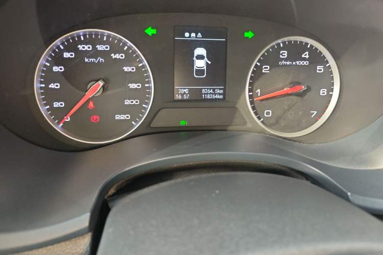 Used Foton General F9 2022 2.0T Gasoline Manual 4x4 Enjoyment Version Standard Cab 4G20TI5 Odometer Close Up