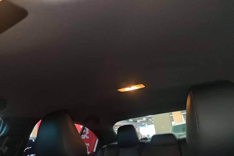 Used Toyota Levin 2019 185T CVT Entry-Level Version China VI Standard Headliner