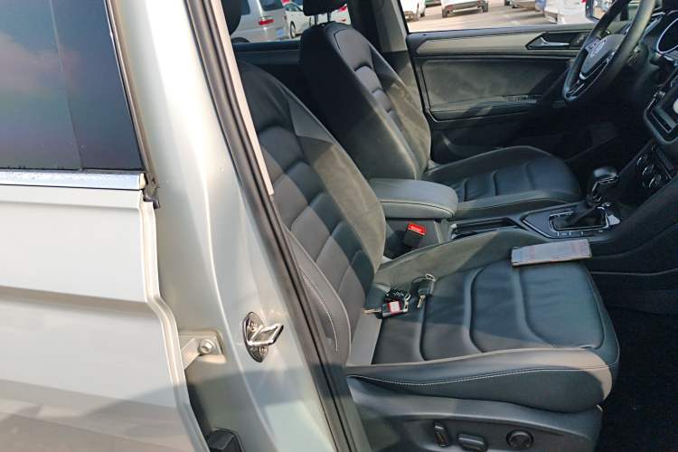 Used Volkswagen Tiguan L 2018 330TSI Automatic Two-Wheel Drive Comfort Edition
