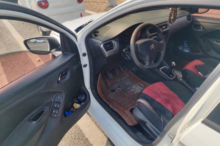 Used Citroen Elysee 2014 1.6L Manual Fashion Edition