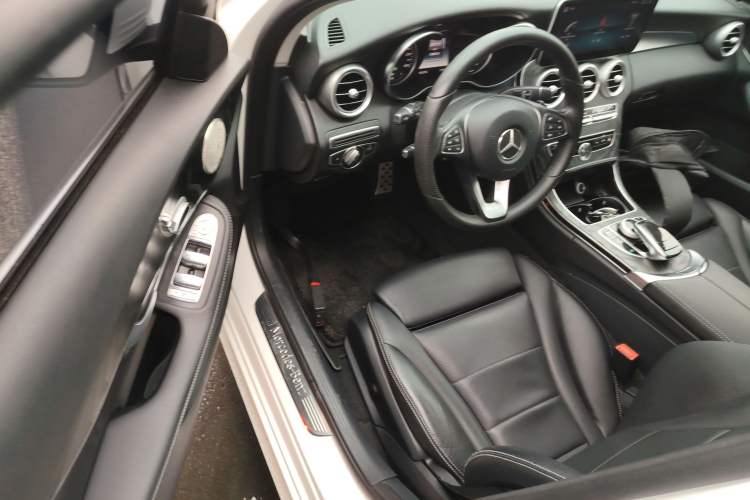 Used Mercedes-Benz C-Class 2016 C 180 Estate Driver Seat