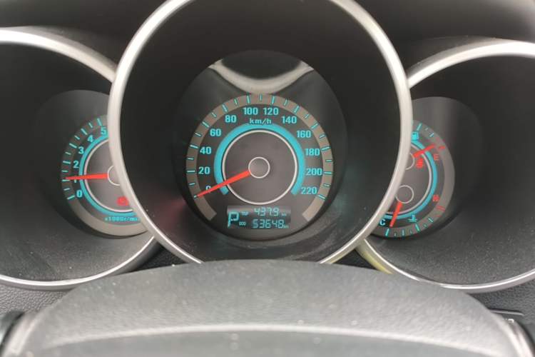 Used CHANGAN Eado 2013 1.6L Automatic ZhiKu Model China IV Standard Instrument Cluster