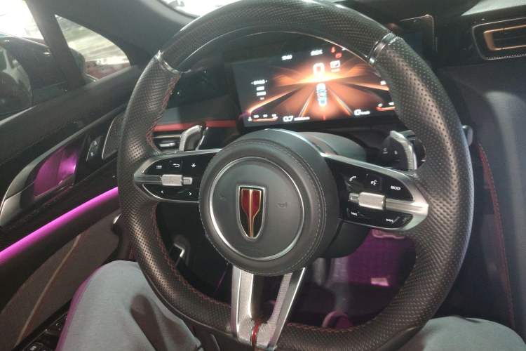 Used Hongqi H6 2023 2.0T ZhiShang Version
