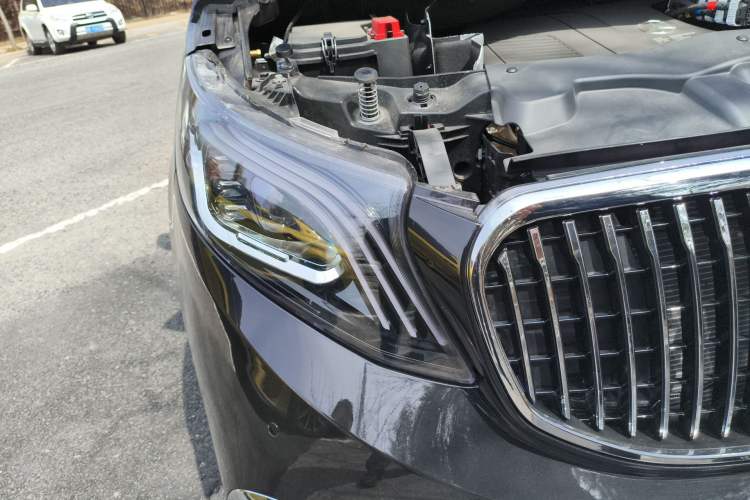 Used Mercedes-Benz Vito 2024 2.0T Business Version 7 Seats
