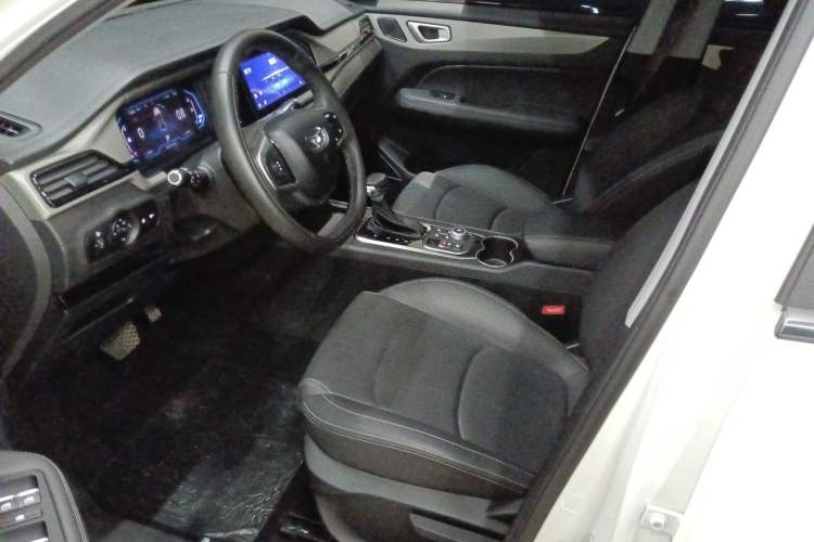 Used Cowin Xuanjie 2024 1.5L CVT Luxury Edition