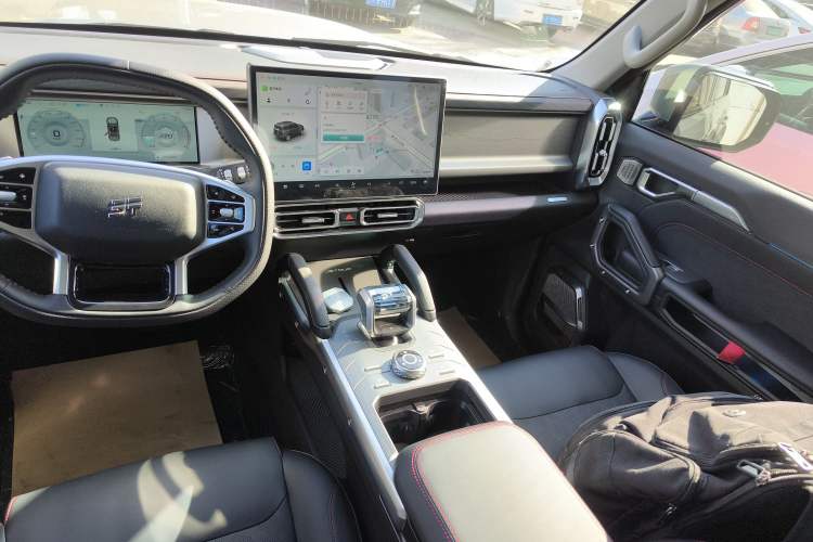 Used JETOUR Traveler 2025 1.5TD DCT Two-Wheel Drive Exploration+
