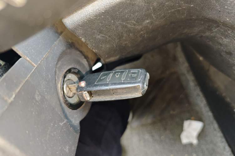 Used Dongfeng Fengon 330 2018 1.5L 330S Premium Edition DK15 Vehicle Key