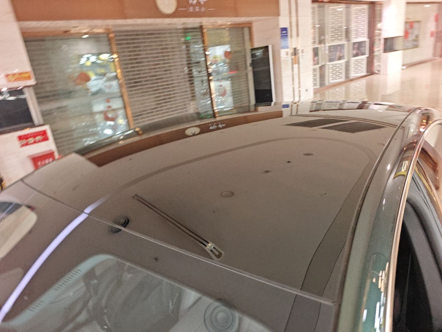 Geely Galaxy 8 2025 130km EM-i Deluxe Edition — снимка 7