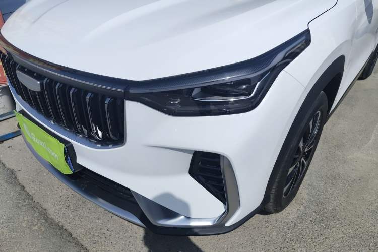 Used Geely Auto Emgrand X7 Sport 2026 Model 1.5TD Aspirational Left Front Headlight