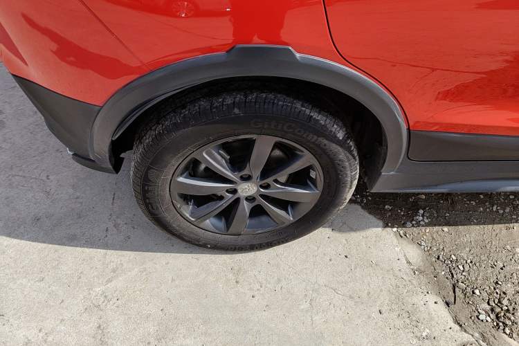 Used BYD Yuan New Energy 2018 EV360 Smart Connect Cool Edition
