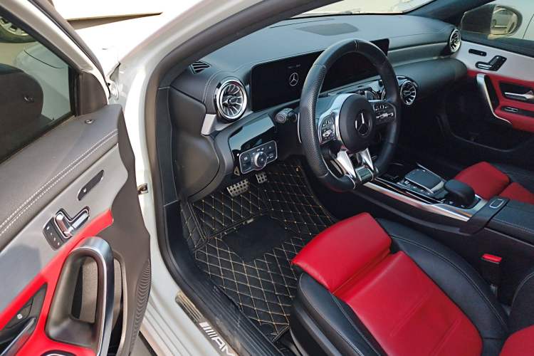 Used Mercedes-Benz A AMG 2022 AMG A 35 4MATIC Driver Seat