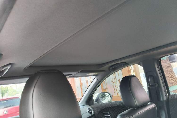 Used Honda XR-V 2017 1.8L EXi CVT Comfort Version Headliner