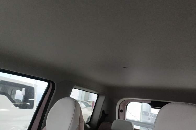 Used Geely Galaxy Panda 2025 210 km – Yuanqi Bear Headliner