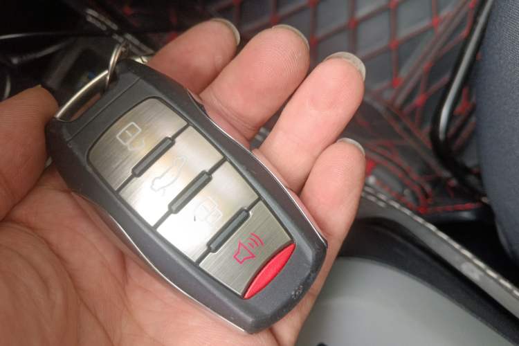 Used ORA Black Cat 2022 351 km Standard Version Ternary Lithium